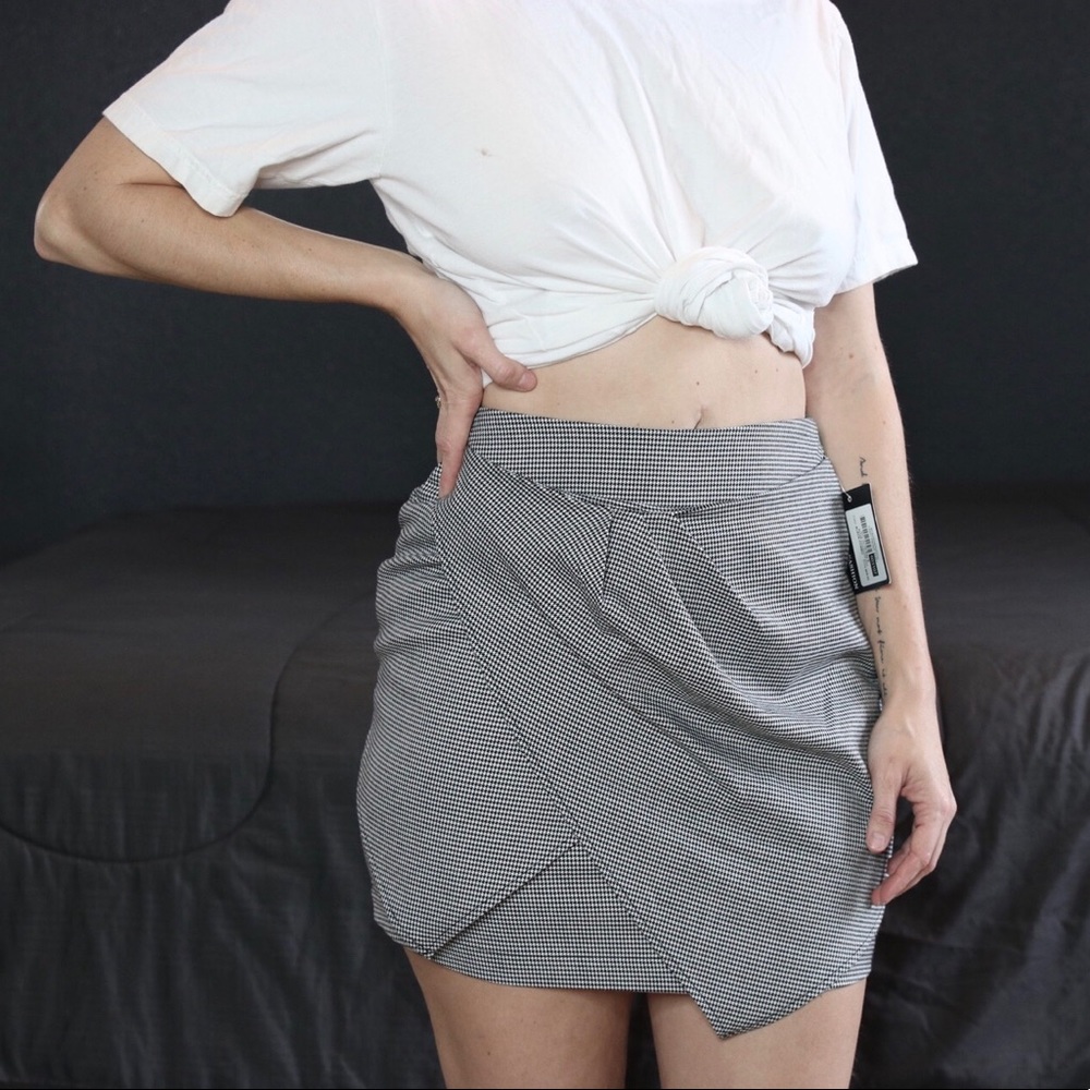BCBGeneration Statement Skirt